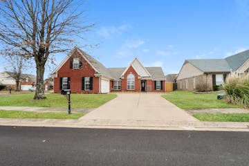 5665 DEER RIDGE DR SOUTHAVEN, MS 38672